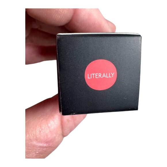 Literally Lip Oil Hot Pink Cooling Vegan Lip Treatment By Glogirl Cosmetics NEW - Picture 5 of 6